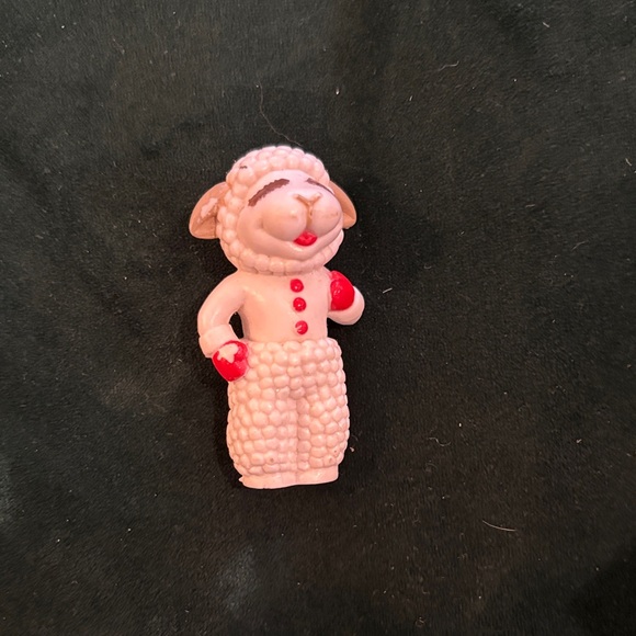 Other - 1993 lamb chop  Cute Pink Lamb Figurine